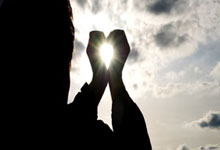 阿森纳门将贡献连串救球，关键时刻挽救球队